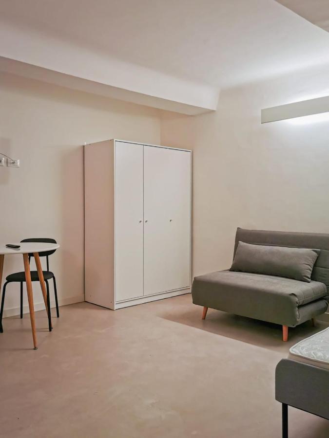 De Ville Guest House Генуя Экстерьер фото