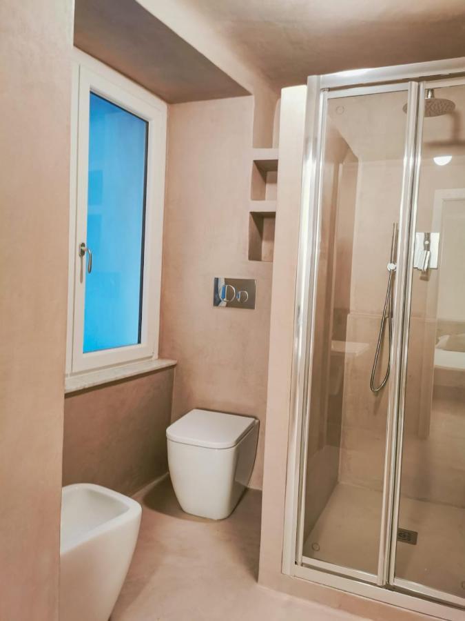 De Ville Guest House Генуя Экстерьер фото