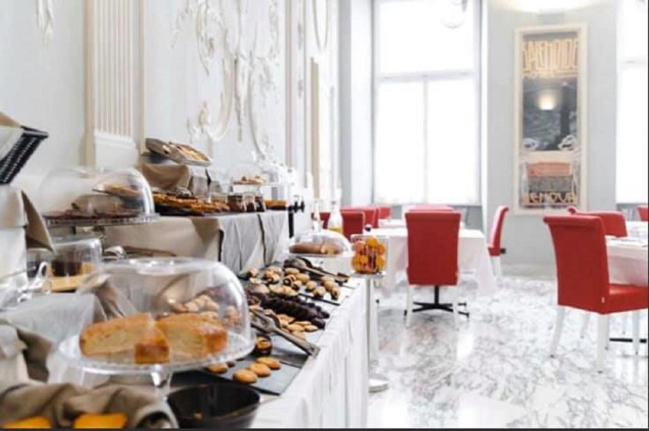 De Ville Guest House Генуя Экстерьер фото